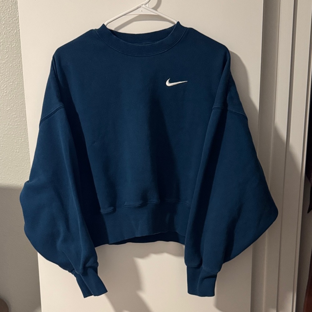 Nike Women's Deep Blue Sweatshirt